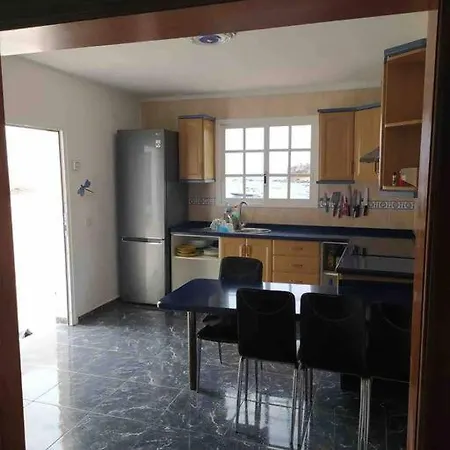 Claudia Puertito De Adeje - 2 Bedrooms, 70mq, On The Apartment Costa Adeje (Tenerife)